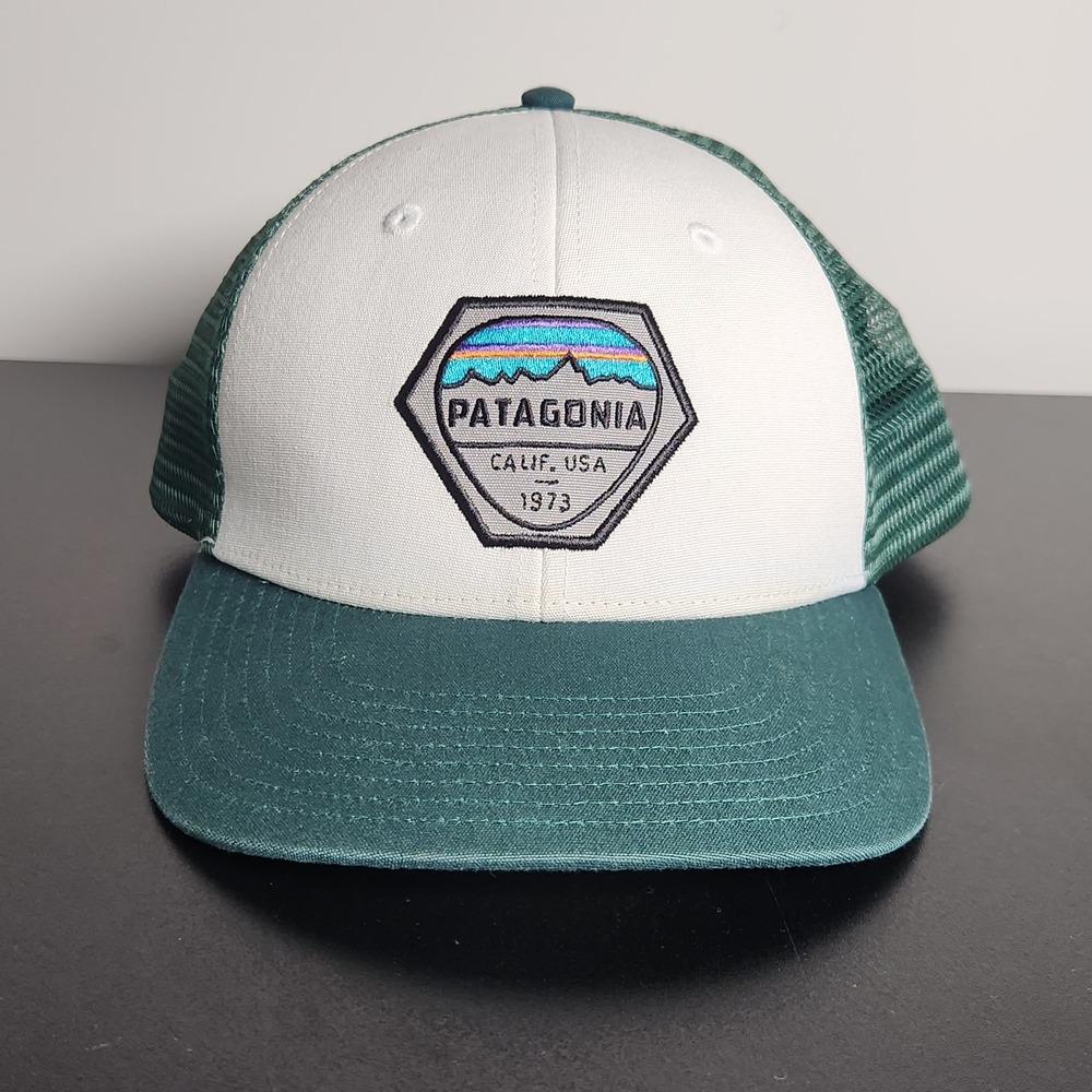 Patagonia Hat Cap Snap Back Green Mesh Trucker Embroidered Patch Logo Mens
